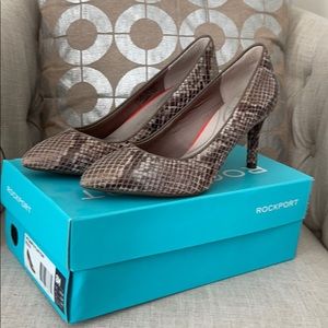 Rockport Plain Nude Snakeskin Leather Pump Size 8M